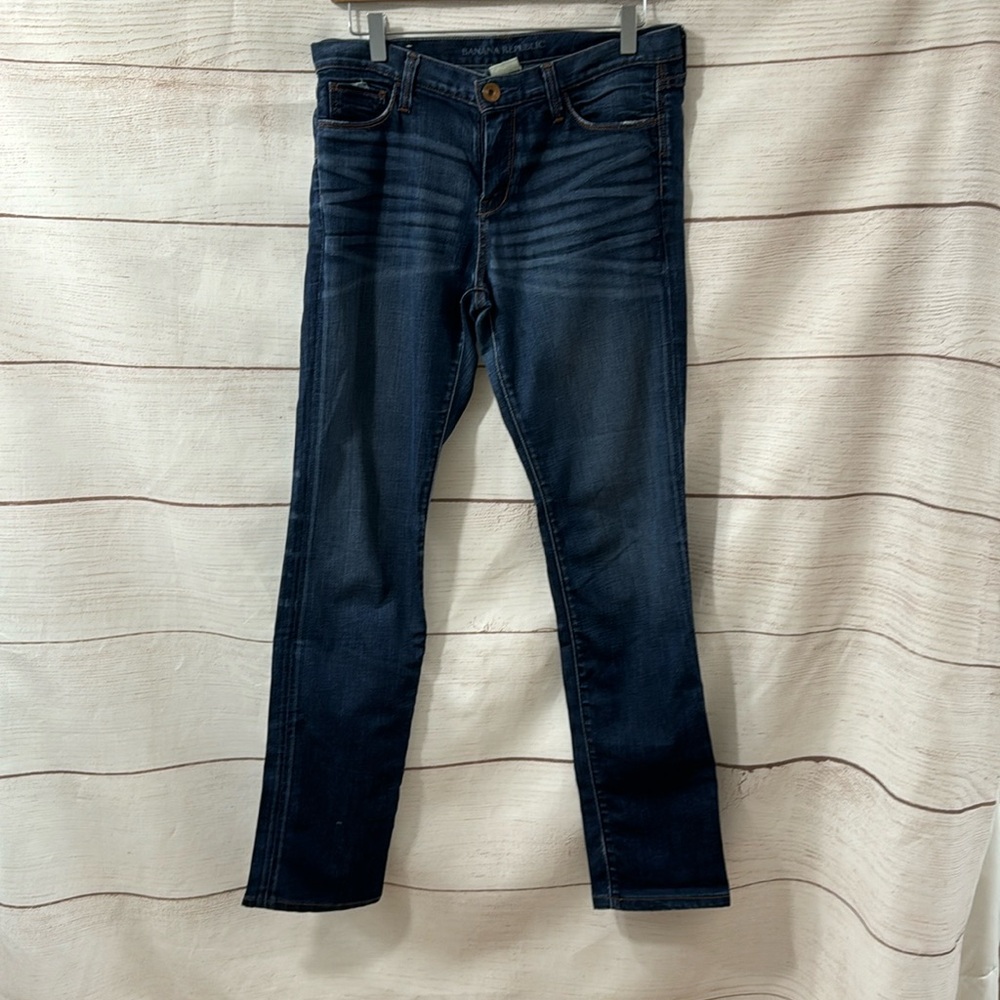 Gently used Women’s Banana Republic dark denim skinny jeans size 30"        #2